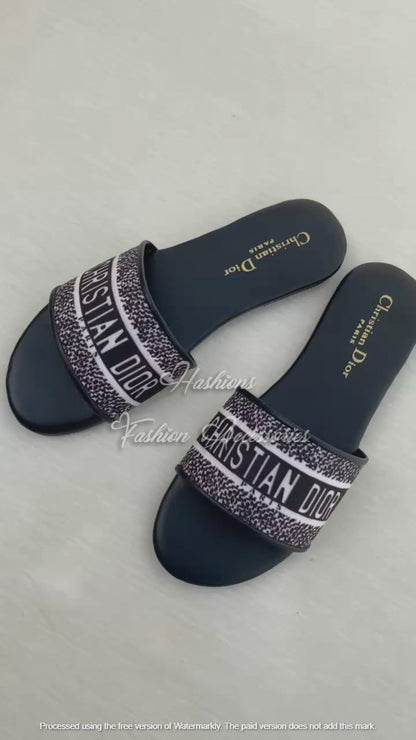 CD Flats