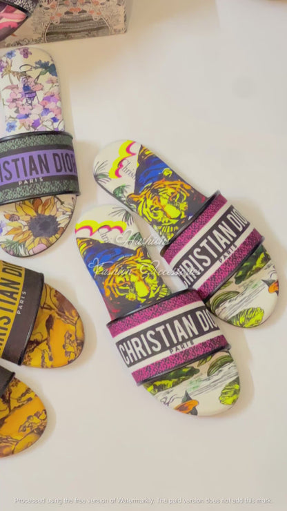 Women’s Printed Slide Flats – Comfortable Everyday Slip-On Sandals